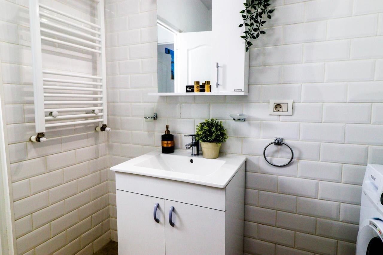 Modern & Comfortable Apartament Cismigiu Park - Pop3 Bucarest Esterno foto