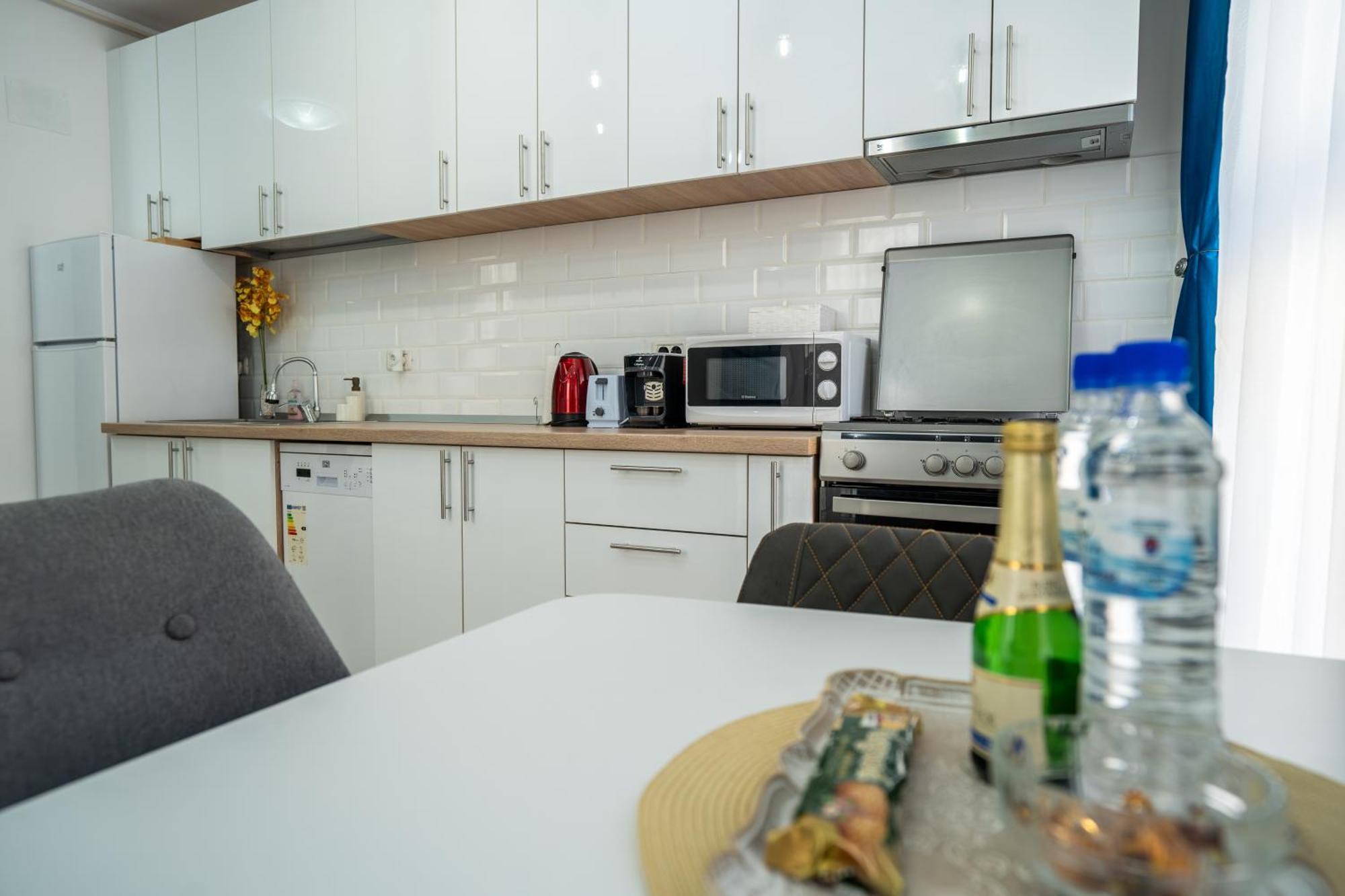 Modern & Comfortable Apartament Cismigiu Park - Pop3 Bucarest Esterno foto